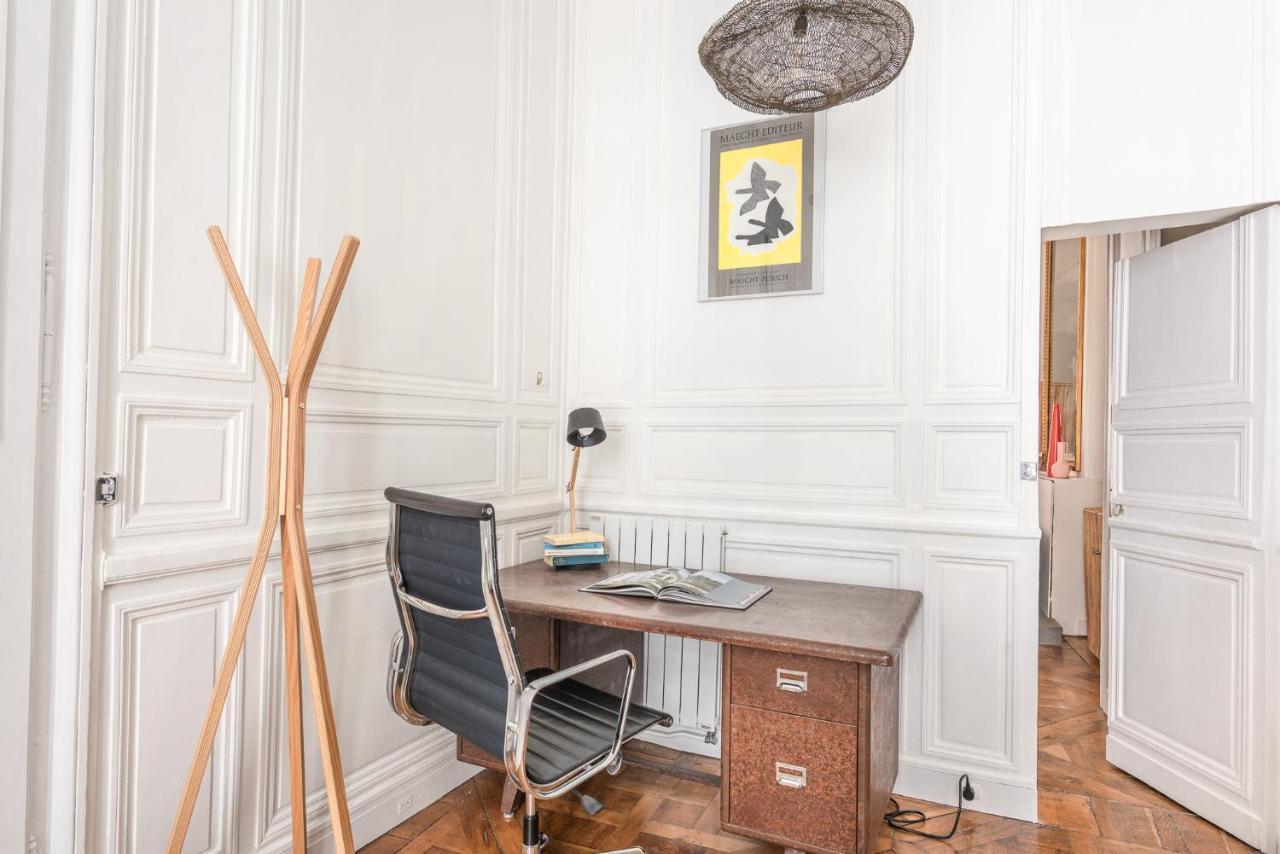 Outstanding Parisian Flat In Heart Of Paris Center Apartment ภายนอก รูปภาพ
